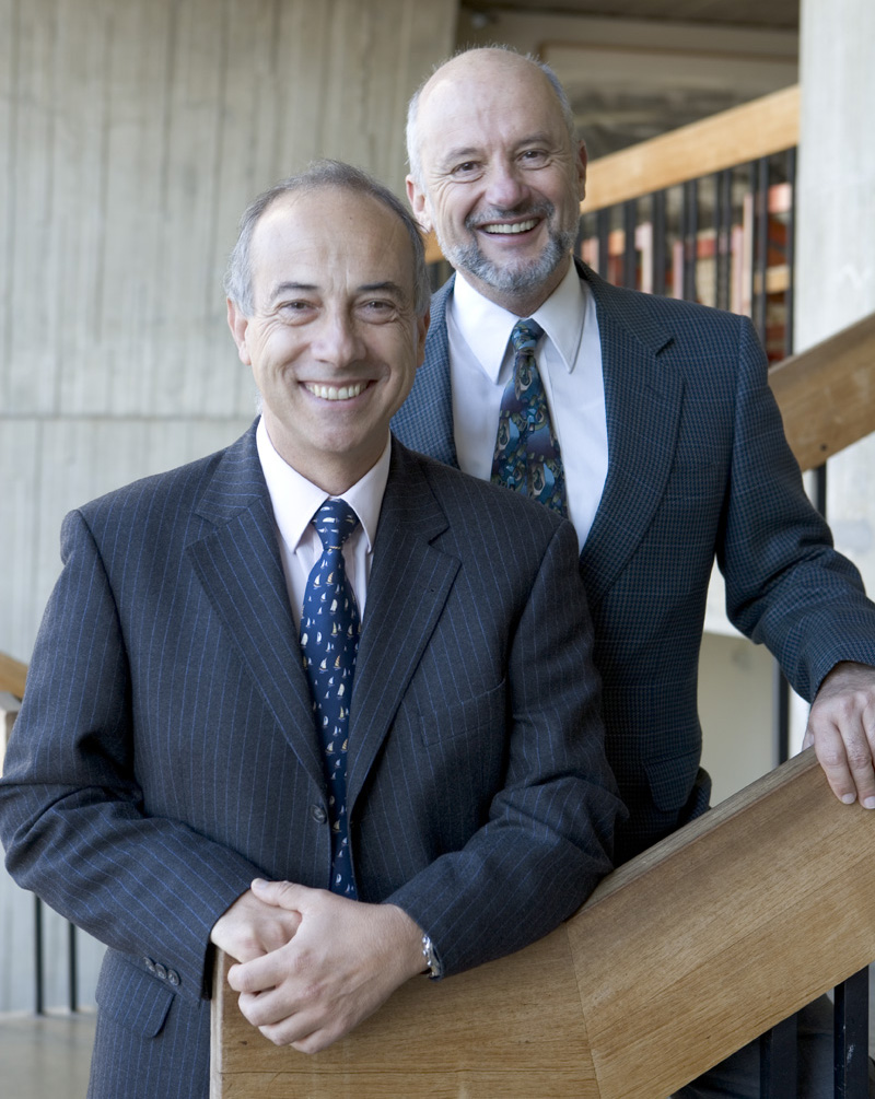 The current chairman of FALC, Roberto Petronzio (left), with the Fermilab Director Pier Oddone.
